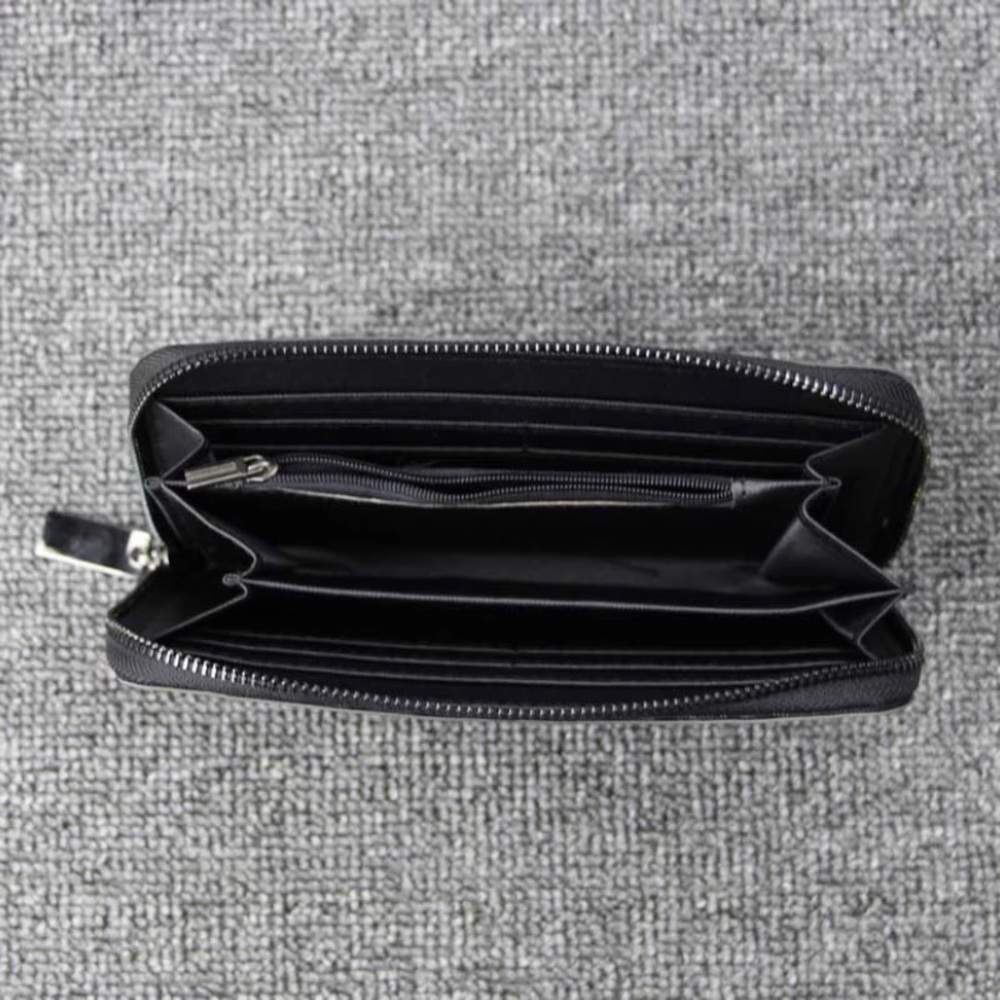 🔥😍 1 LEFT Light Reflective Wallets 😍🔥 - Picture 11 of 12